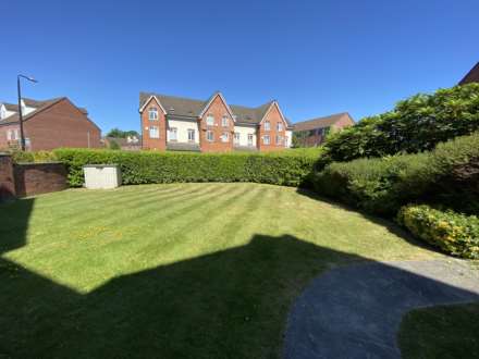 Marland Way, Stretford, Image 10