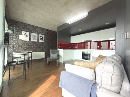 Property For Rent Lampwick Lane, Manchester