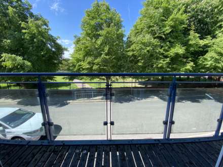 The Sanctuary, Hulme, Image 3
