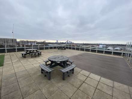 Middlewood Plaza, Craven Street, Image 10