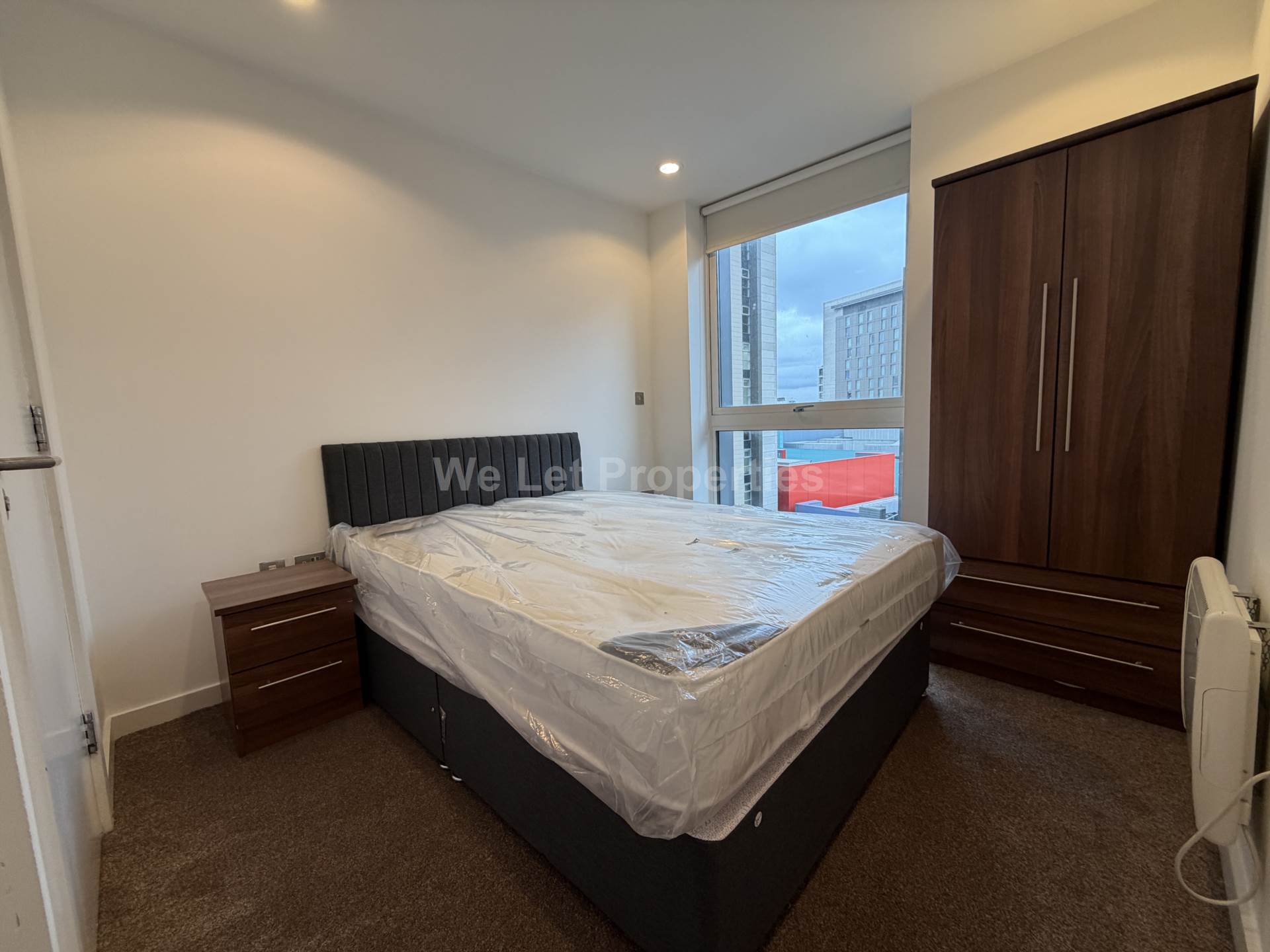 The Heart, Blue, Media City, Image 6