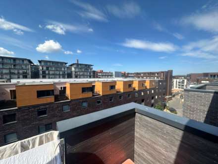 The Plaza, Advent Way, Image 6