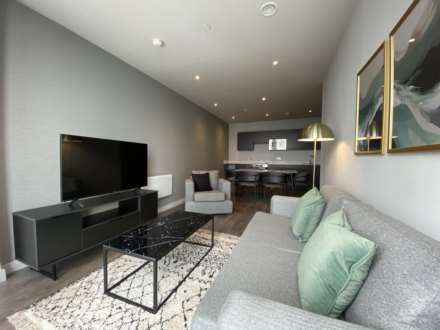3 Bedroom Apartment, Embankment Exchange, Greengate