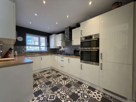 Cowslip Close, Salford, Image 6