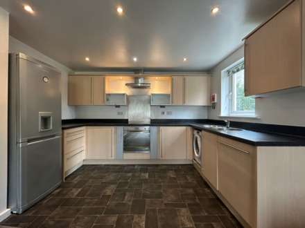 Walker House, Elmira Way, Image 4