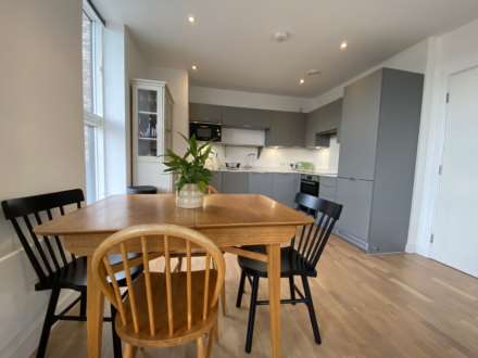Lockgate Mews, New Islington, Image 2