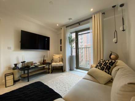 Local Crescent, 14 Hulme Street, Salford, Image 2