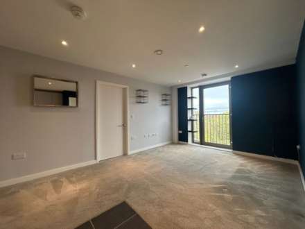 Local Crescent, Salford, Image 2