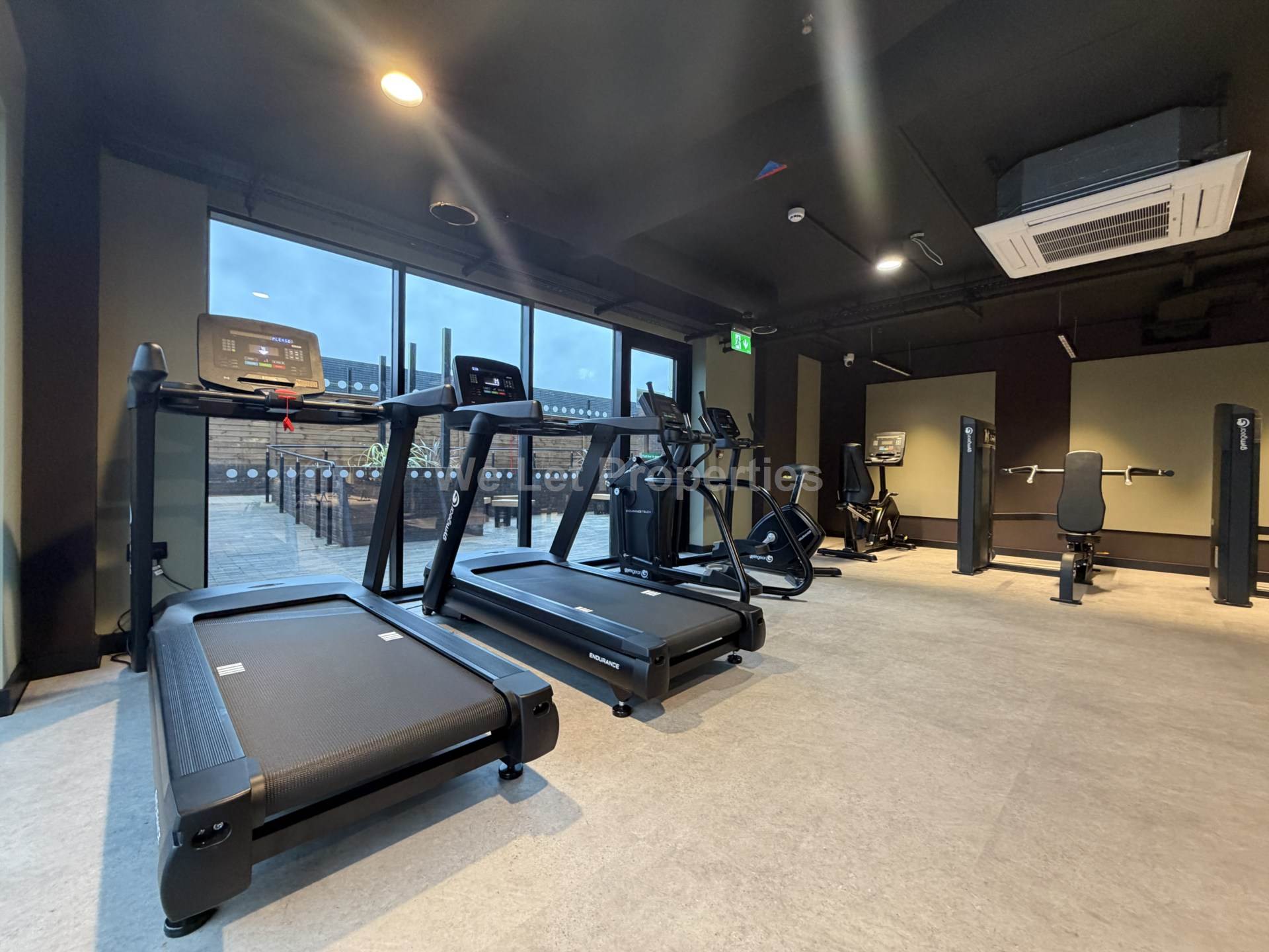 Berkeley Square, Ordsall Lane, Image 13