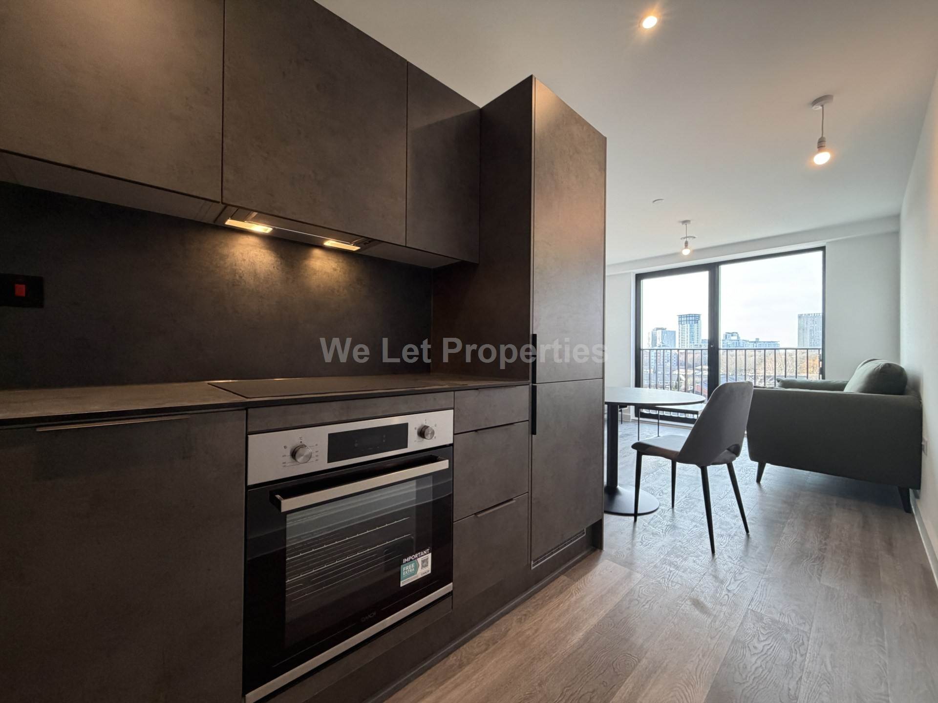 Berkeley Square, Ordsall Lane, Image 7