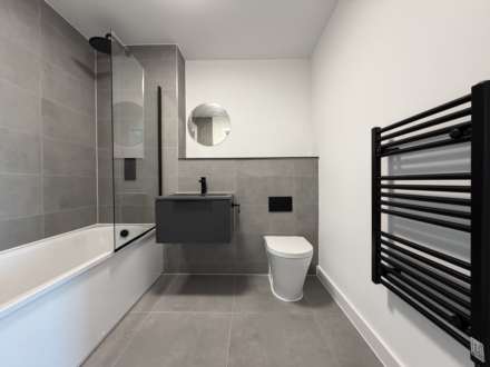 Berkeley Square, Ordsall Lane, Image 10