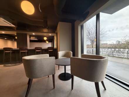 Berkeley Square, Ordsall Lane, Image 16