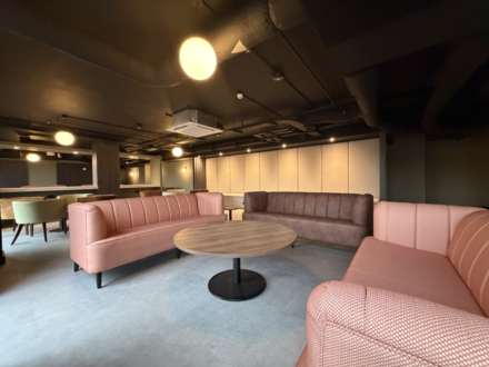 Berkeley Square, Ordsall Lane, Image 17