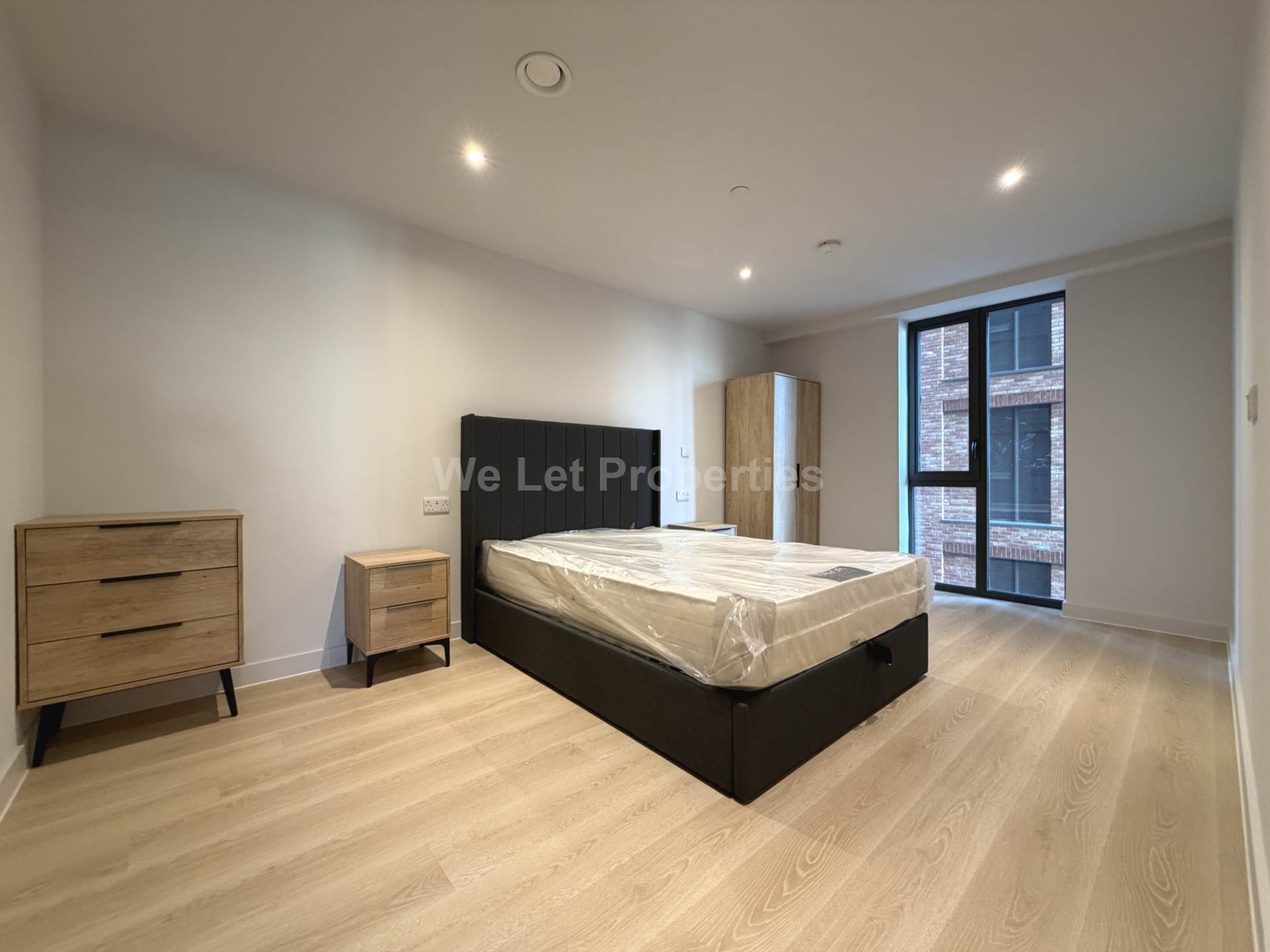 Waterhouse Gardens, Dutton Street, Image 9