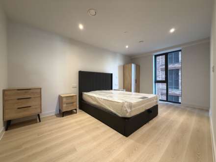 Waterhouse Gardens, Dutton Street, Image 9