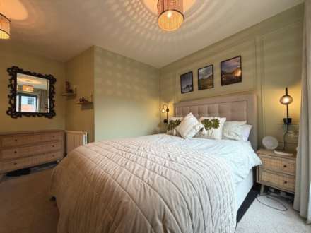 Lake House, Ellesmere Street, Image 11