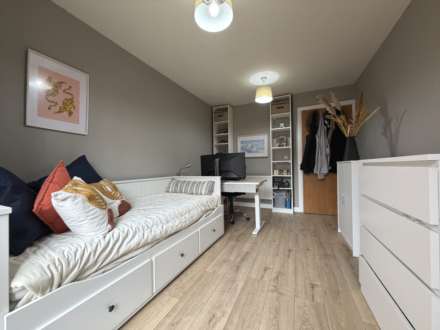 Lake House, Ellesmere Street, Image 14