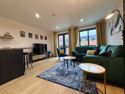 Lake House, Ellesmere Street, Image 2