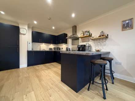 Lake House, Ellesmere Street, Image 8