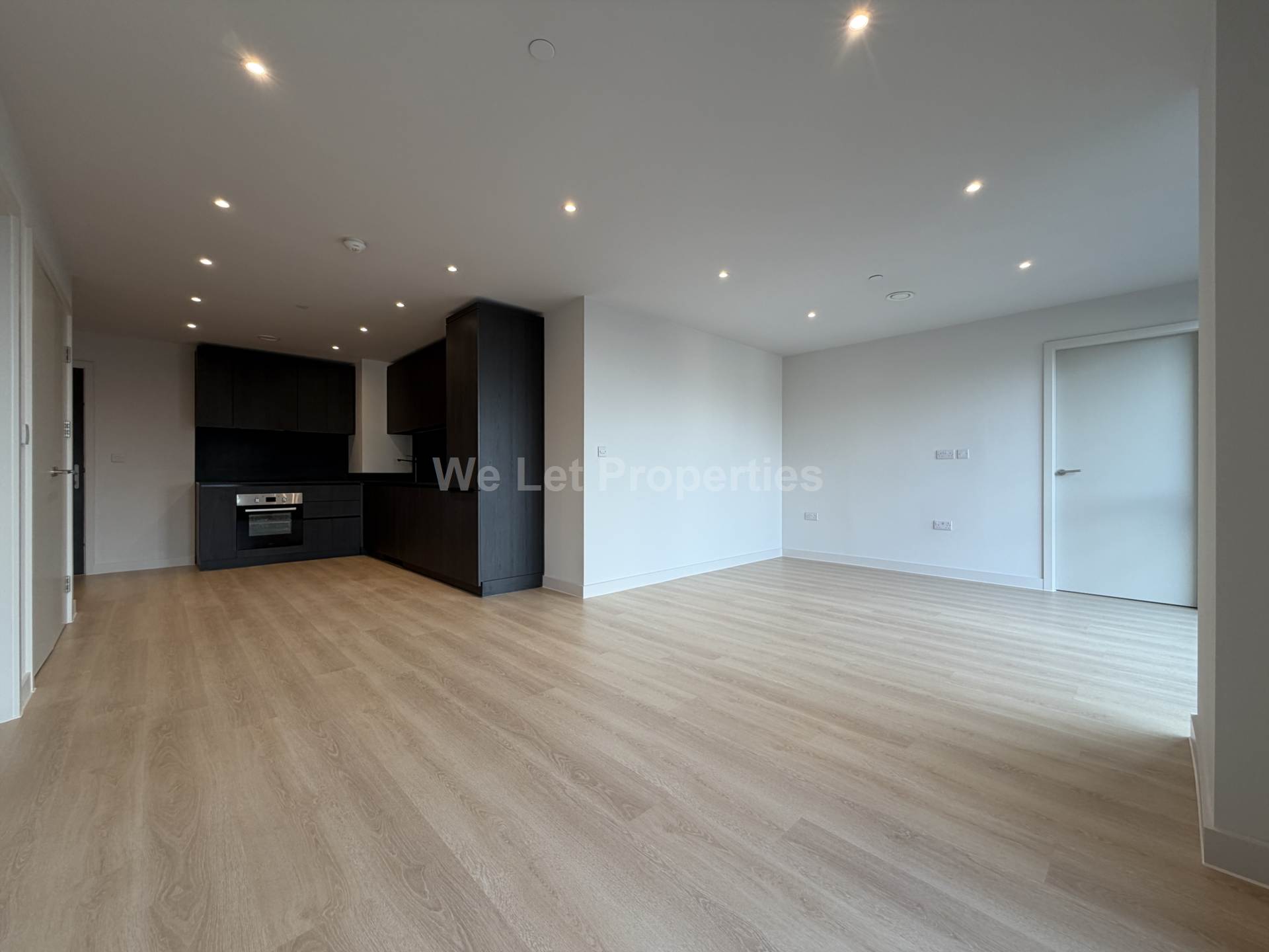 Waterhouse Gardens, Dutton Street, Image 3