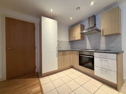 Northern Angel, Dyche Street, Image 5