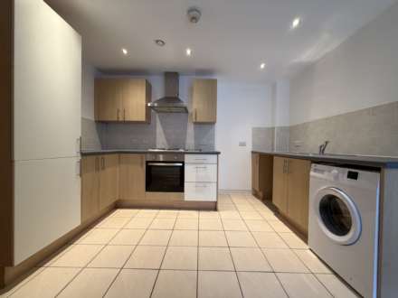 Northern Angel, Dyche Street, Image 6