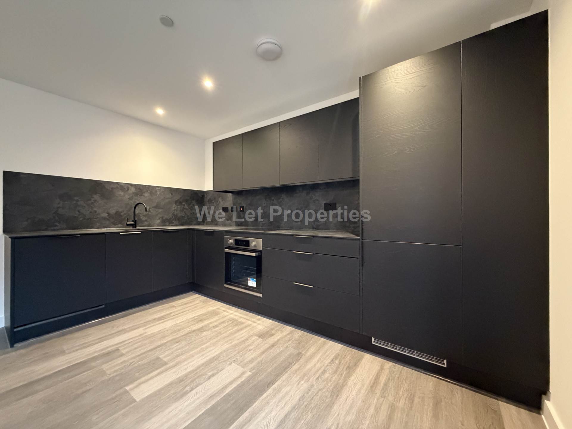 Berkeley Square, Ordsall Lane, Image 7