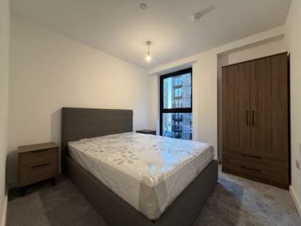 Berkeley Square, Ordsall Lane, Image 11