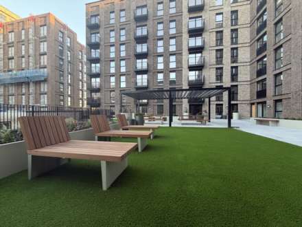 Berkeley Square, Ordsall Lane, Image 24