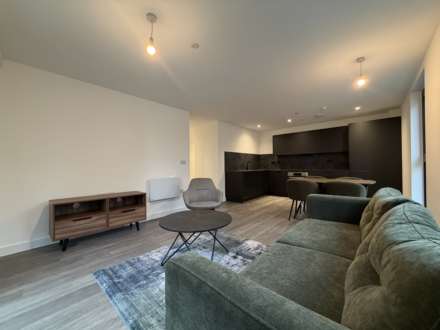 Berkeley Square, Ordsall Lane, Image 3