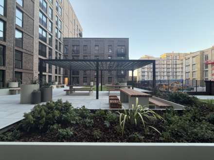 Berkeley Square, Ordsall Lane, Image 34