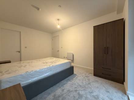 Berkeley Square, Ordsall Lane, Image 9