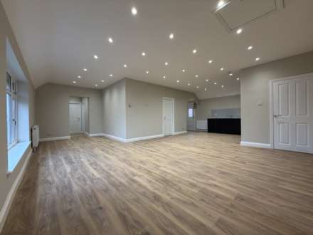 3 Bedroom Apartment, Warrick Road, Old Trafford