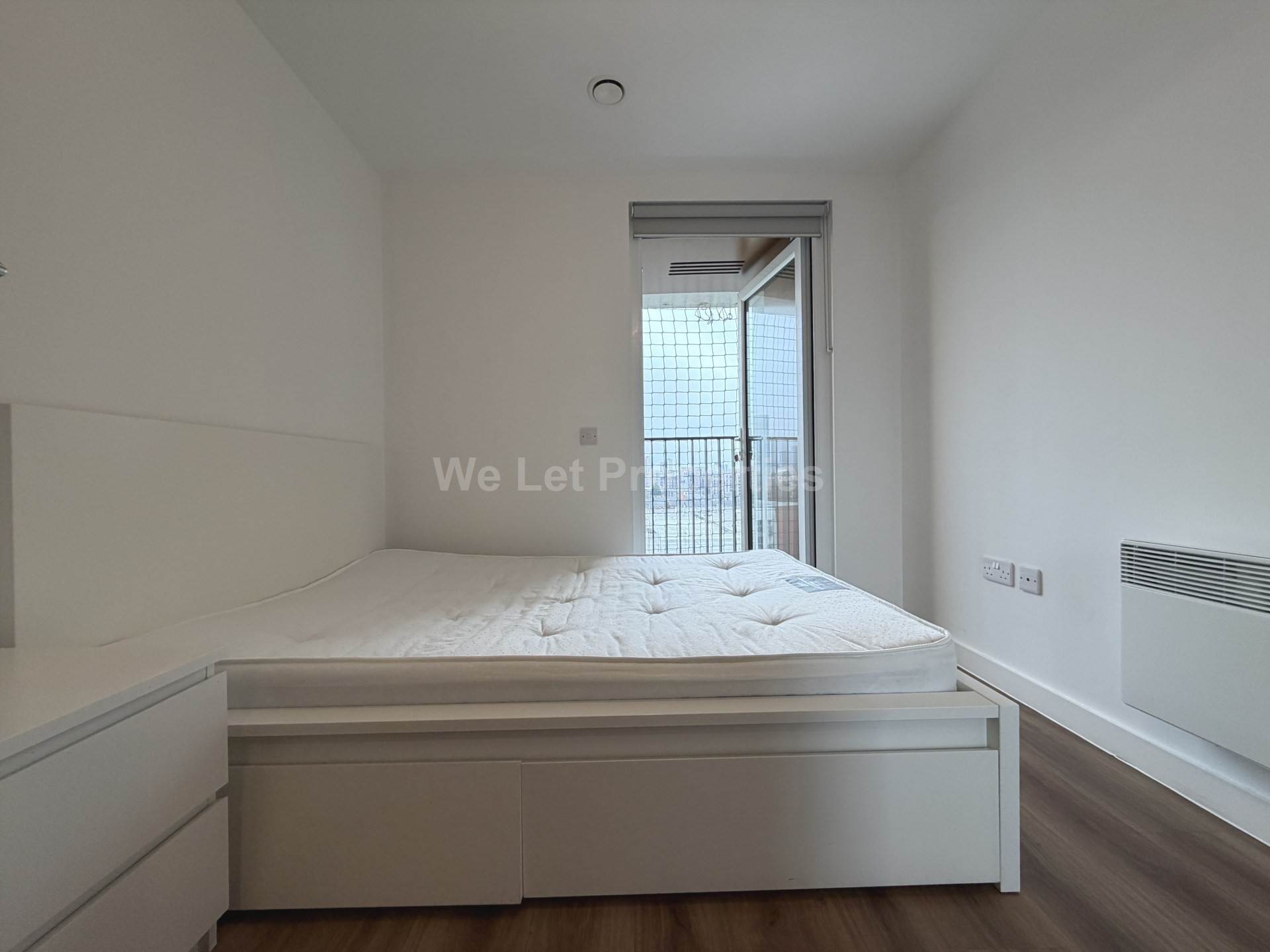 The Gateway, Salford Quays, Image 16