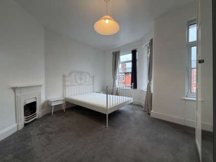 Heald Place, Fallowfield, Image 11