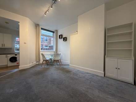 Heald Place, Fallowfield, Image 5