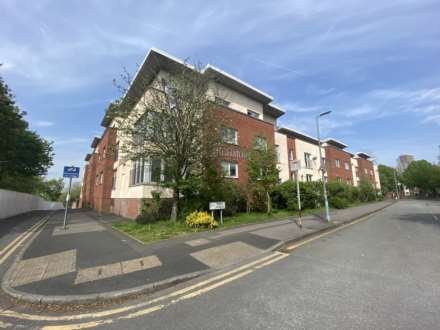 Richmond Court, Salford, Image 8