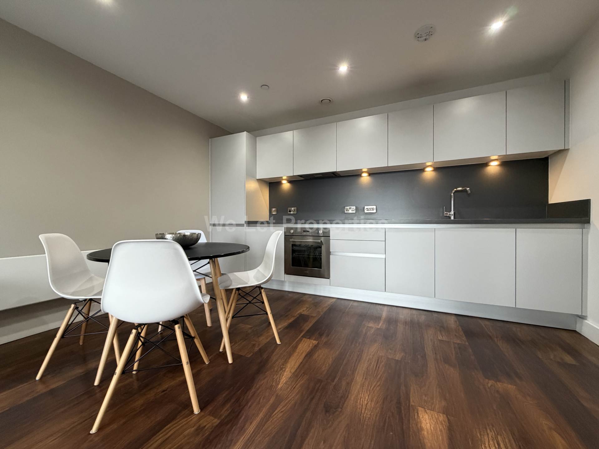 Wilburn Basin, Ordsall Lane, Image 5