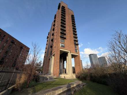 Wilburn Basin, Ordsall Lane, Image 24