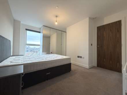 Wilburn Basin, Ordsall Lane, Image 7