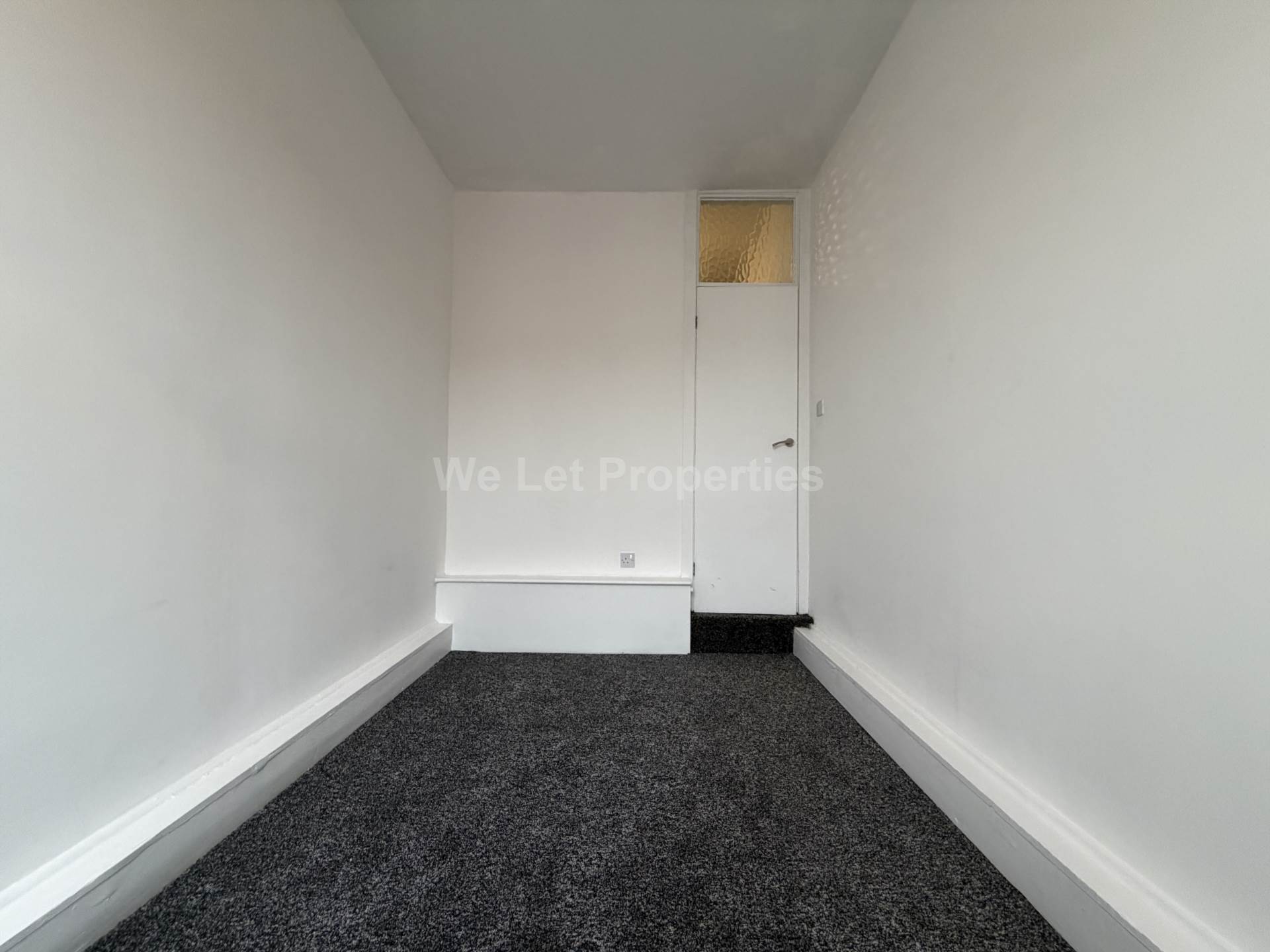 Attleboro Road, Manchester, Image 9