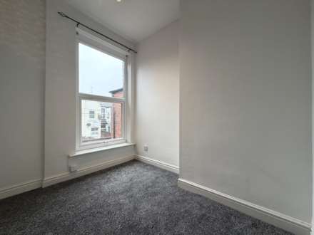 Attleboro Road, Manchester, Image 10