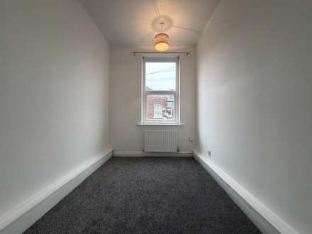 Attleboro Road, Manchester, Image 8