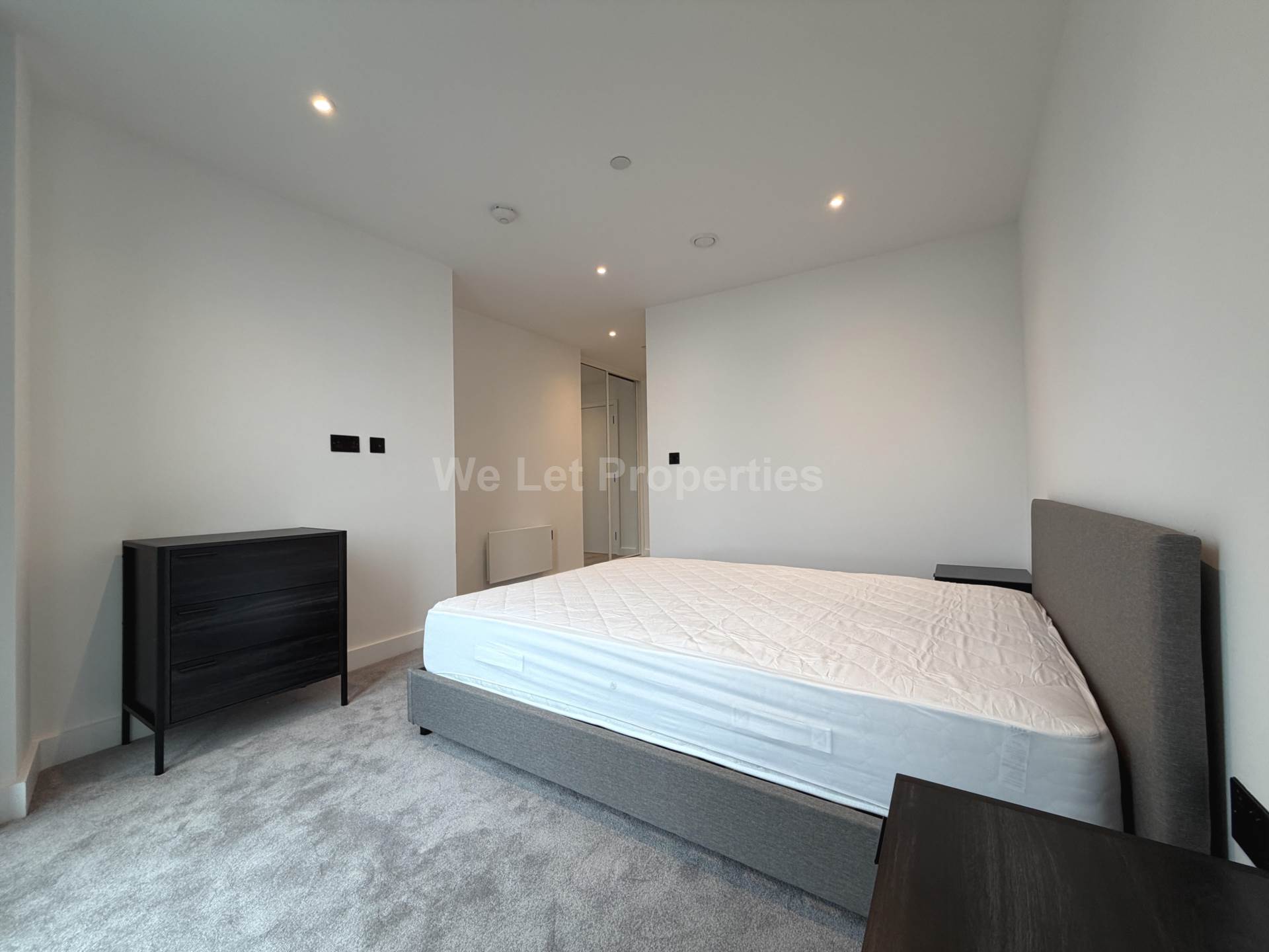 Vista River Gardens, Trinity Way, Image 9