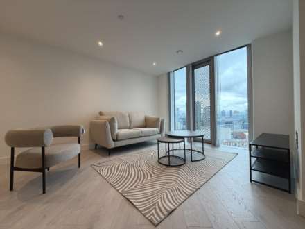 Vista River Gardens, Trinity Way, Image 1