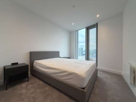 Vista River Gardens, Trinity Way, Image 12