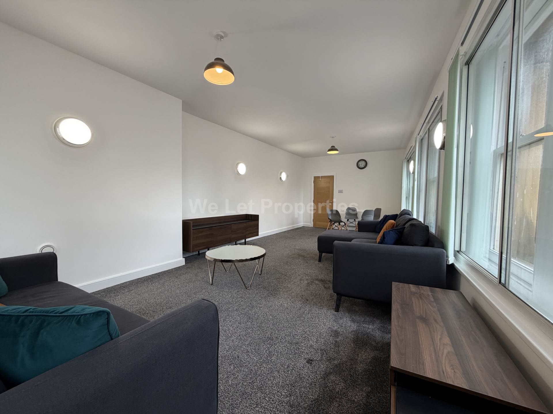 Portland Street, Piccadilly, Image 2