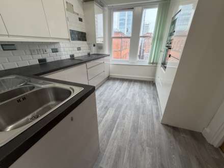 Portland Street, Piccadilly, Image 6