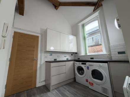 Portland Street, Piccadilly, Image 7