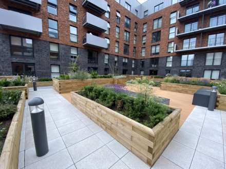 Commerce Quay, Ordsall Lane, Image 12